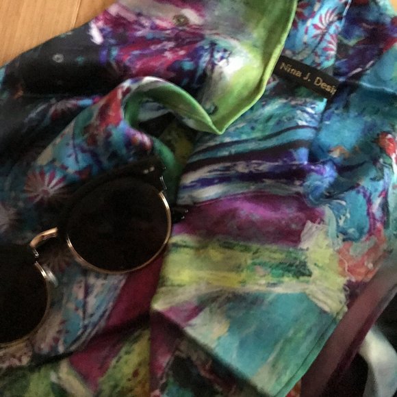 Vintage Scarf | Operagoer Art - Picture 1 of 4